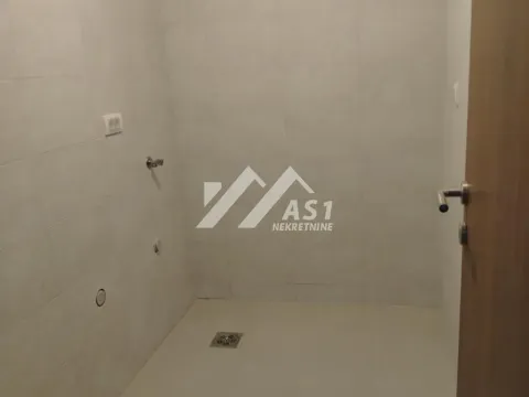 Kuća in Adamovićevo Naselje