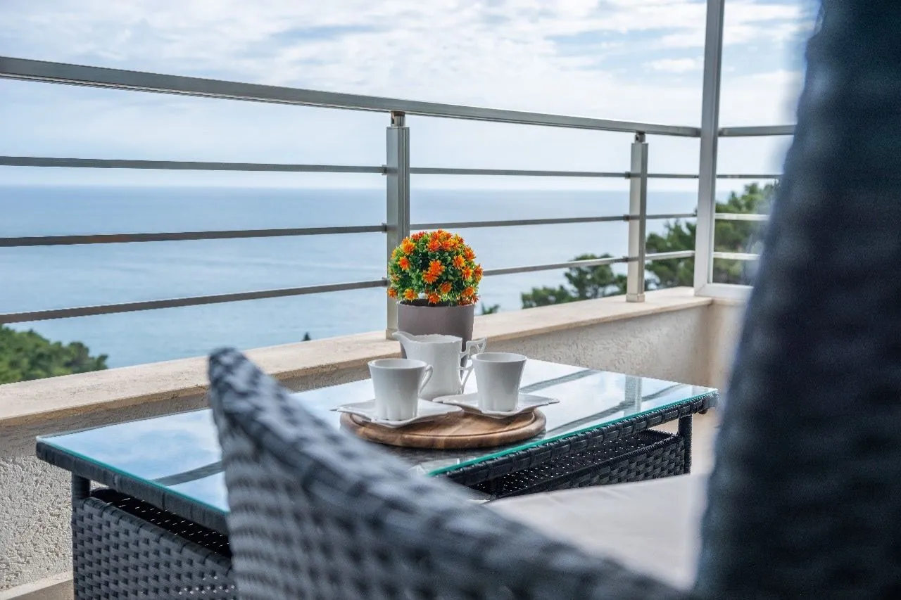 Prodaja, jednosoban stan, 55m², Pinješ, Ulcinj