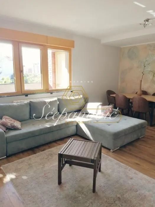 Prodaja, trosoban stan, 83m², Rotkvarija, Novi Sad Sve Podlokacije