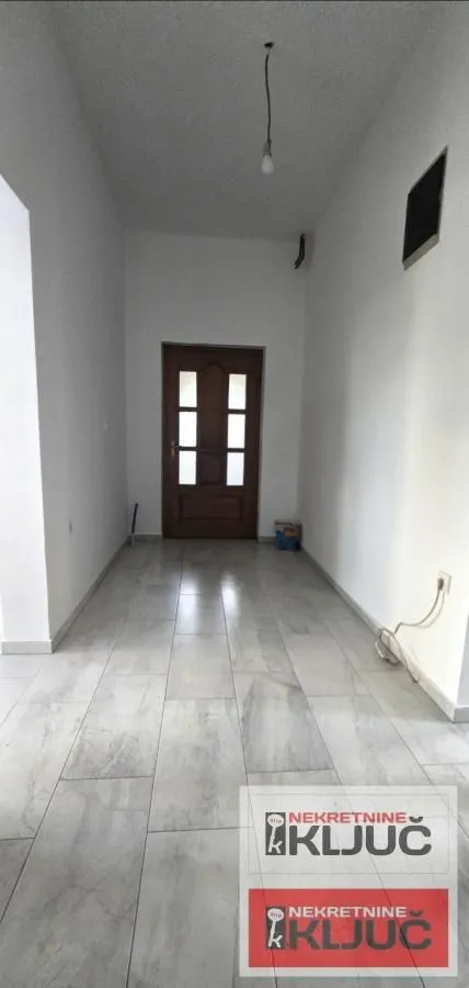 Rent, office space, 80m², Veternik, Novi Sad Sve Podlokacije