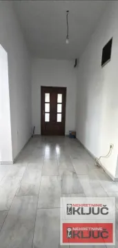 Rent, office space, 80m², Veternik, Novi Sad Sve Podlokacije - image 10