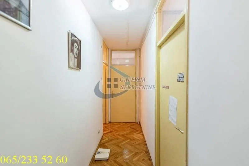 Sale, three bedroom apartment, 77m², Hala Pionir, Palilula Sve Podlokacije