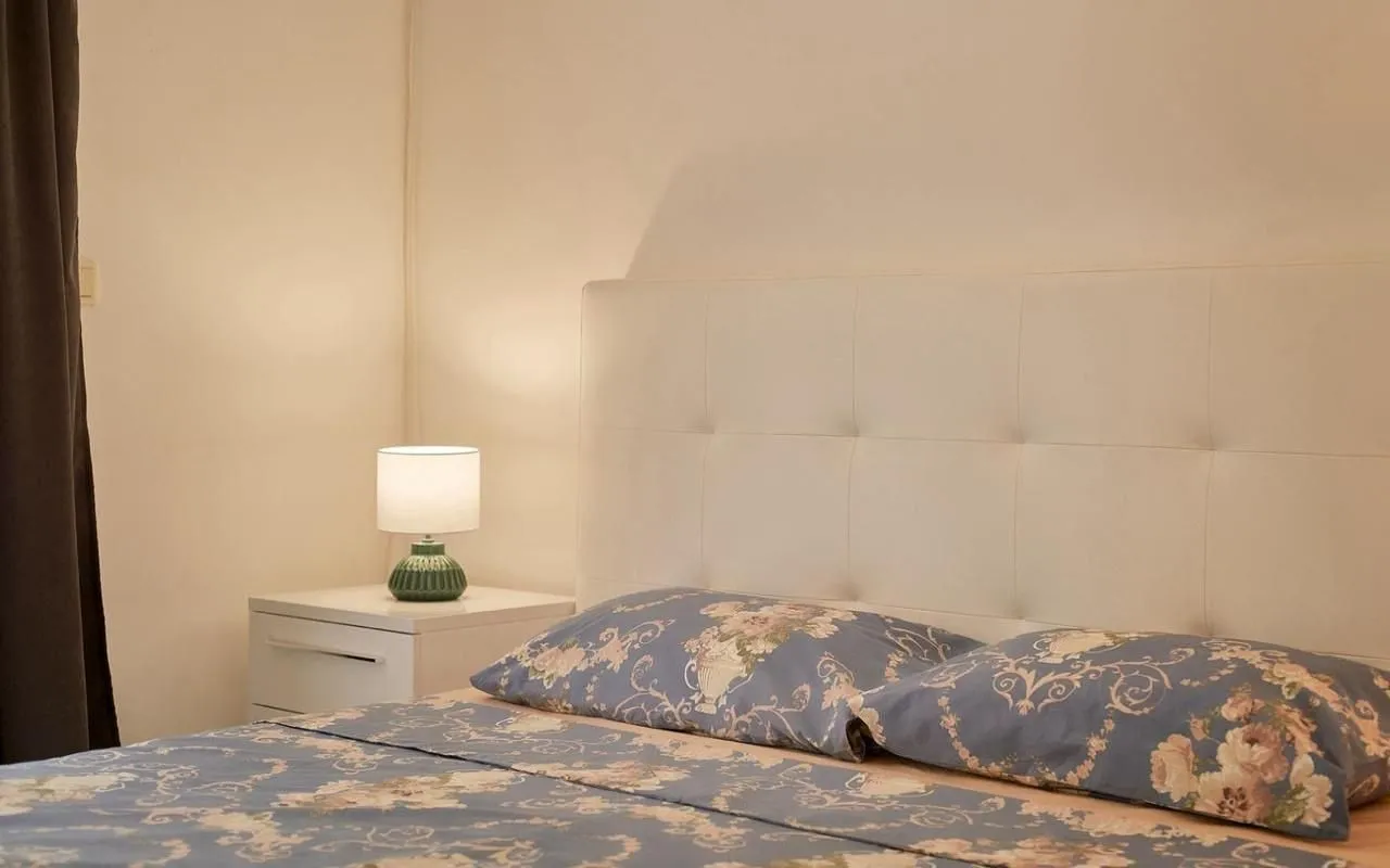 Sale, one bedroom apartment, 68m², Petrovac, Budva