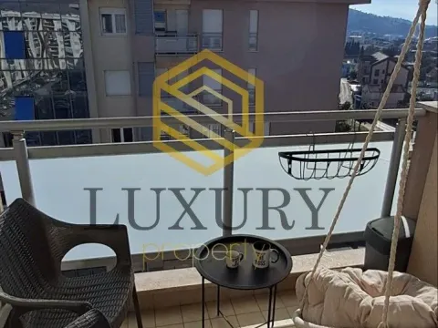 Izdavanje, jednosoban stan, 50m², City Kvart, Podgorica - image 5