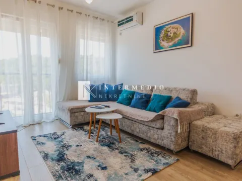 Izdavanje, jednosoban stan, 43m², Meljine, Herceg Novi - image 1