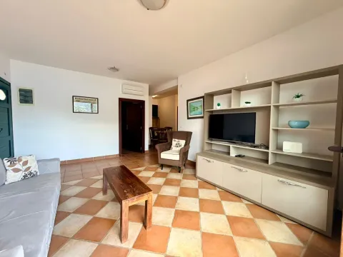 Sale, two bedroom apartment, 87m², Morinj, Kotor - image 5