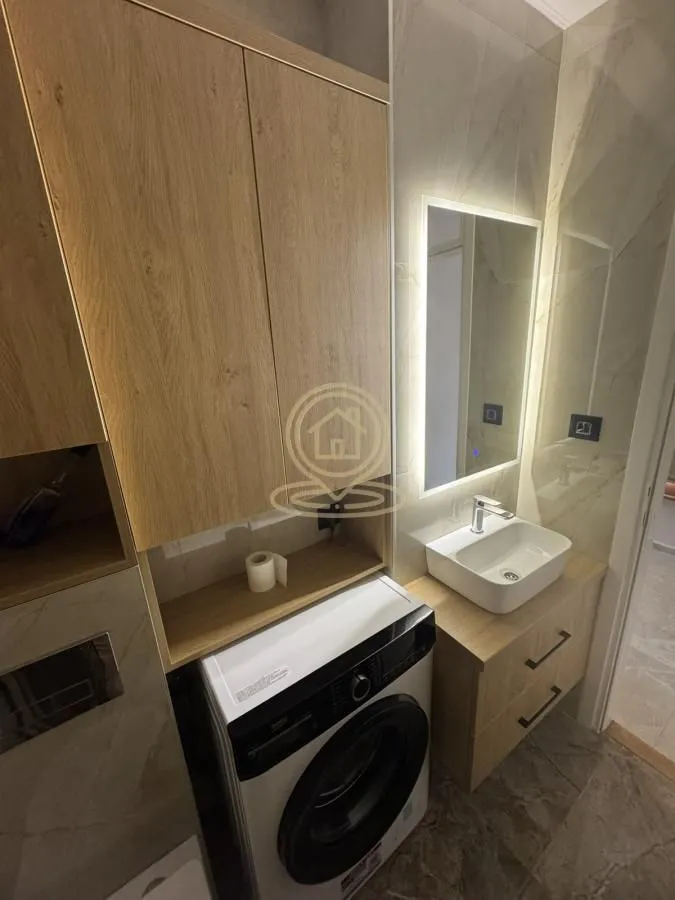 Rent, four bedroom apartment, 94m², Čukarica, Beograd