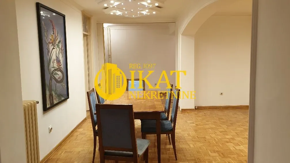 Rent, four bedroom apartment, 115m², Kalenić Pijaca, Vračar Sve Podlokacije