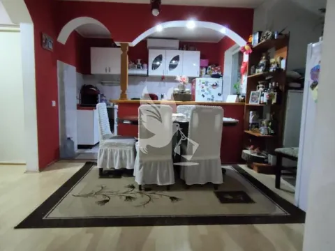 Prodaja, trosoban stan, 69m², Mladenovac, Beograd - image 9