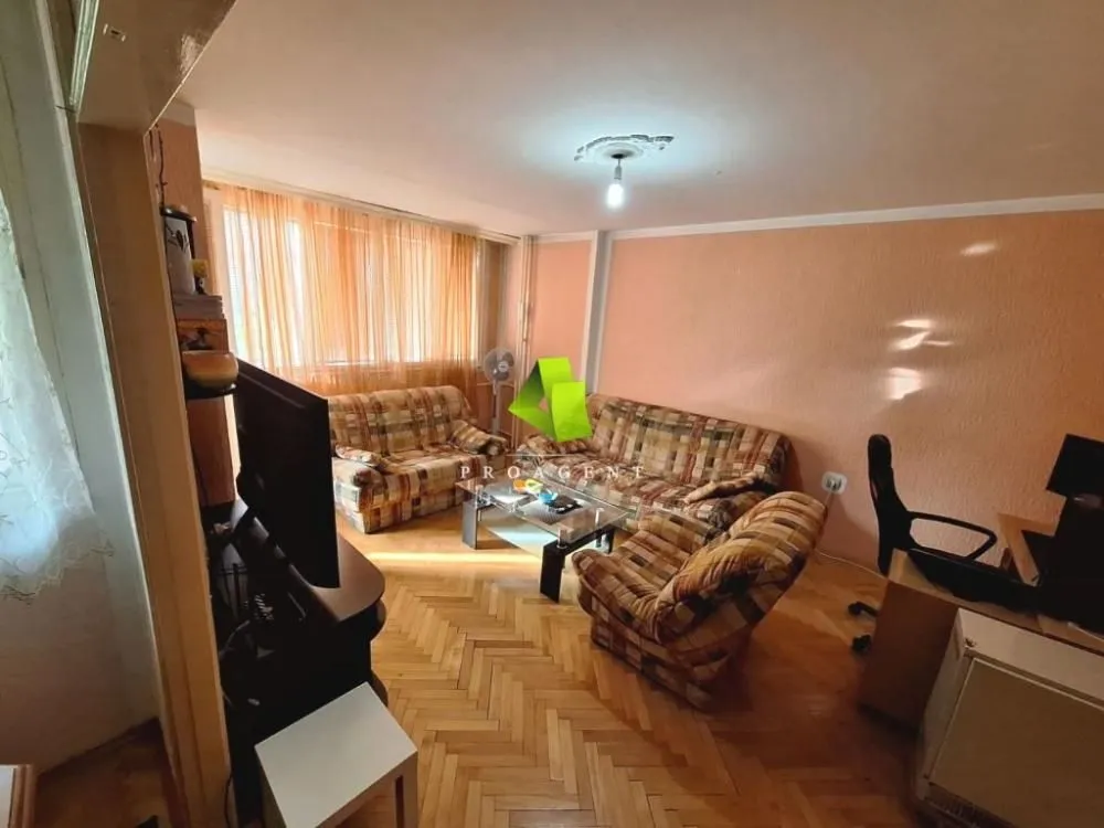 Rent, three bedroom apartment, 70m², Medijana, Niš