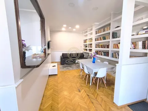 Izdavanje, trosoban stan, 100m², Centar, Novi Sad - image 3