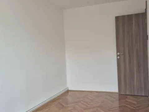 Prodaja, trosoban stan, 57m², Adamovićevo Naselje, Novi Sad Sve Podlokacije - image 10