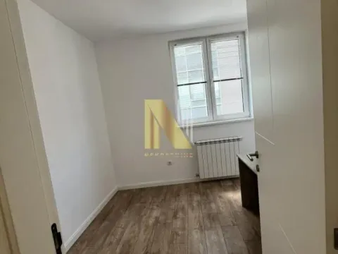 Izdavanje, dvosoban stan, 57m², Sajmište, Novi Sad - image 6