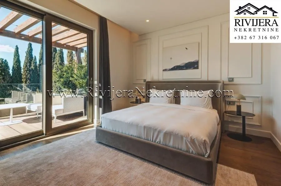 Prodaja, četvorosoban stan, 266m², Kumbor, Herceg Novi