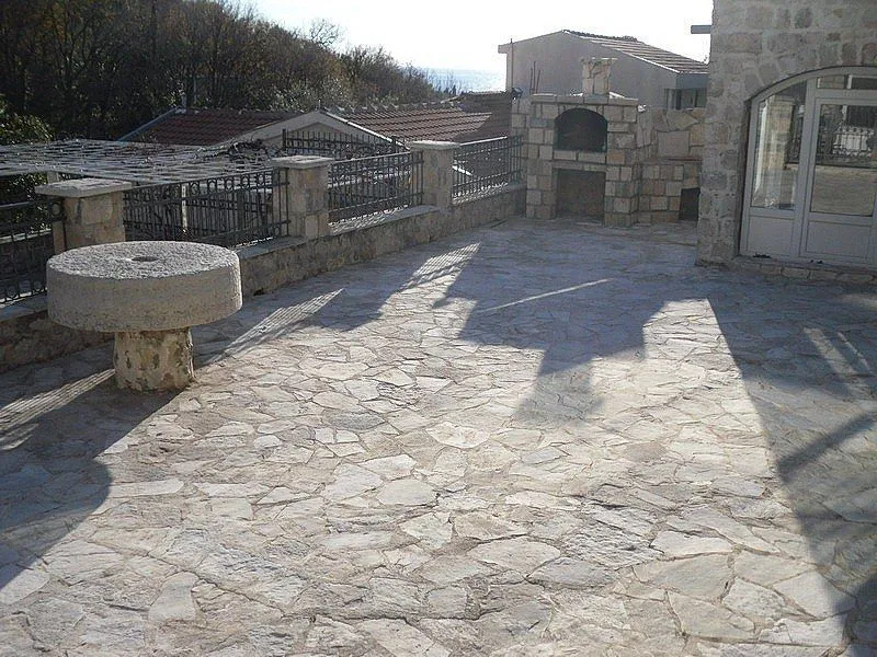 Sale, house, 343m², Reževići, Budva