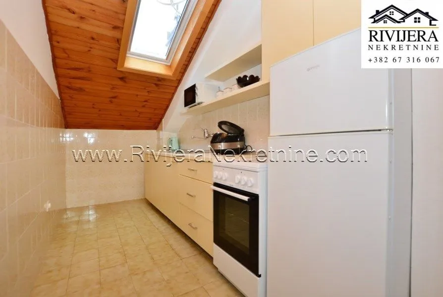 Prodaja, dvosoban stan, 61m², Igalo, Herceg Novi
