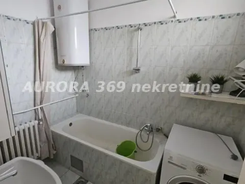 Prodaja, dvosoban stan, 48m², Stari grad, Novi Sad - image 7