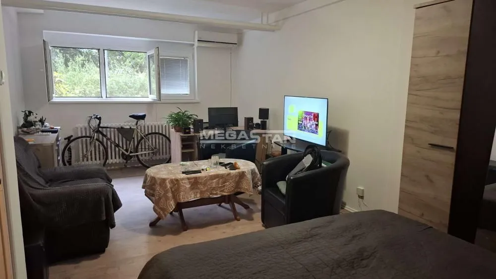 Prodaja, jednosoban stan, 45m², Novi Beograd Sve Podlokacije, Beograd