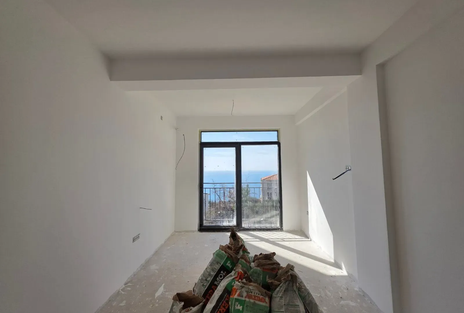 Prodaja, ugostiteljski objekat, 1680m², Seoce, Budva