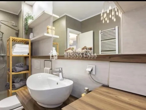 Prodaja, trosoban stan, 80m², Skadarlija, Beograd - image 10