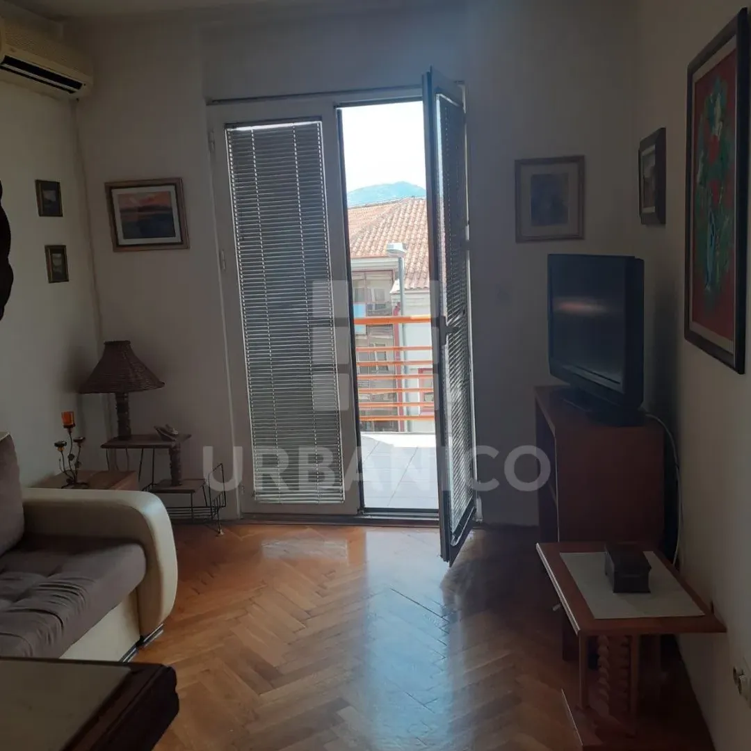 Rent, one bedroom apartment, 37m², Stara Varoš, Podgorica