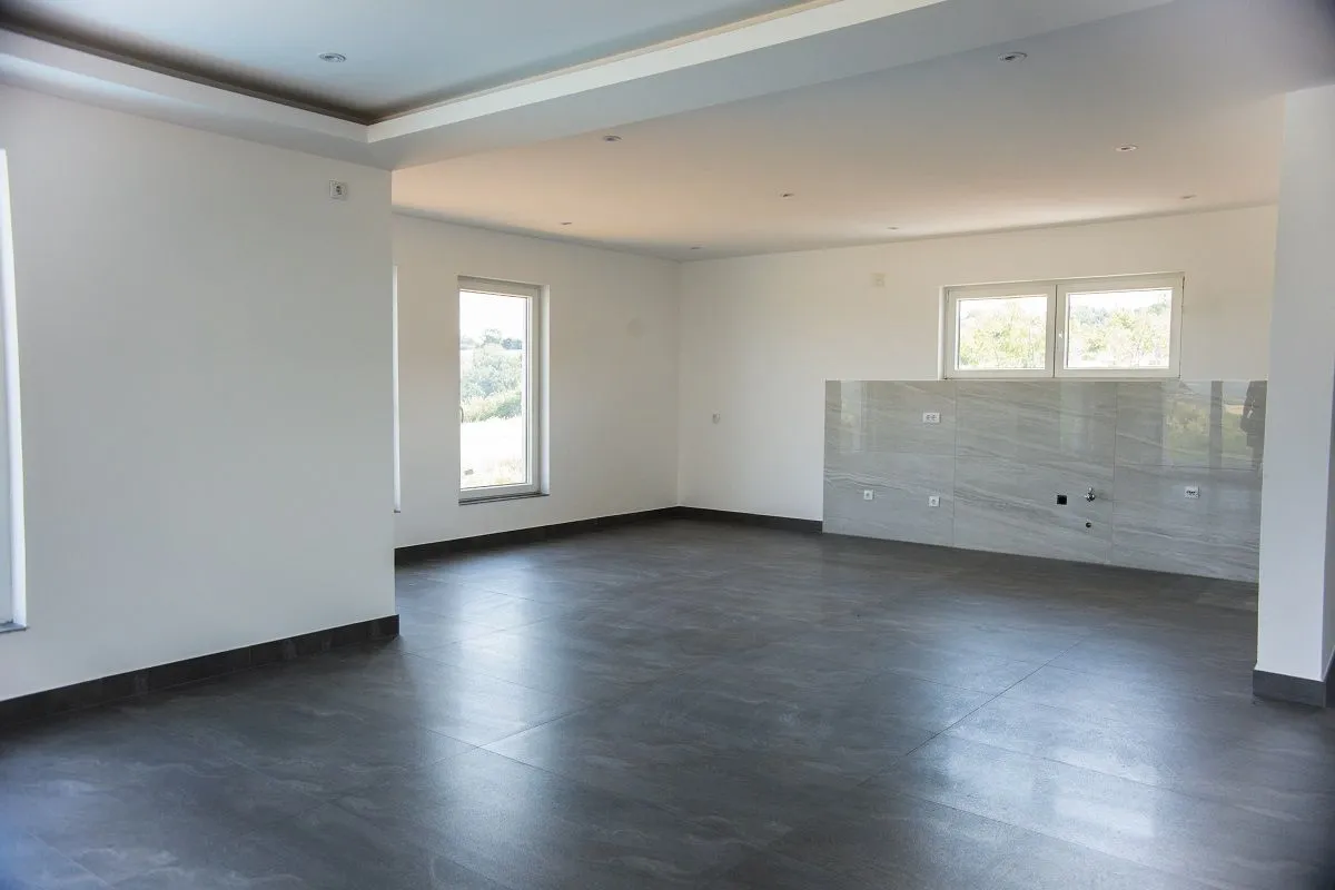 Prodaja, kuća, 136m², Nemenikuće, Sopot