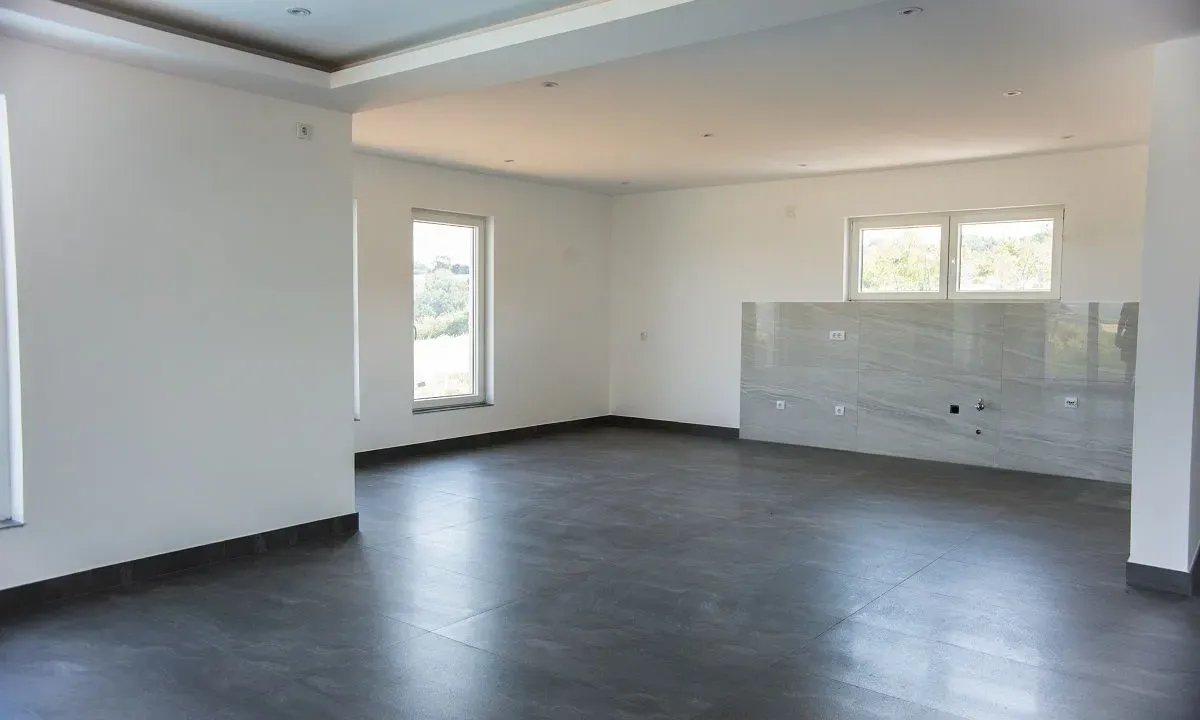 Prodaja, kuća, 136m², Nemenikuće, Sopot