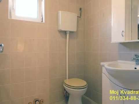 Prodaja, kuća, 143m², Uciteljsko Naselje, Zvezdara Sve Podlokacije - image 14