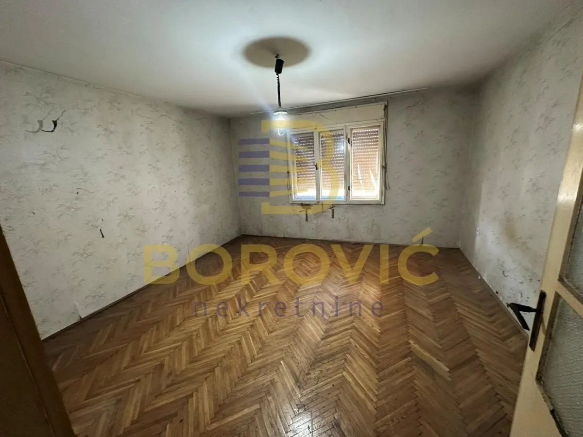 Sale, house, 252m², Batajnica, Beograd