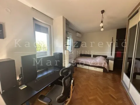 Sale, one bedroom apartment, 46m², Južni Bulevar, Vračar Sve Podlokacije - image 5
