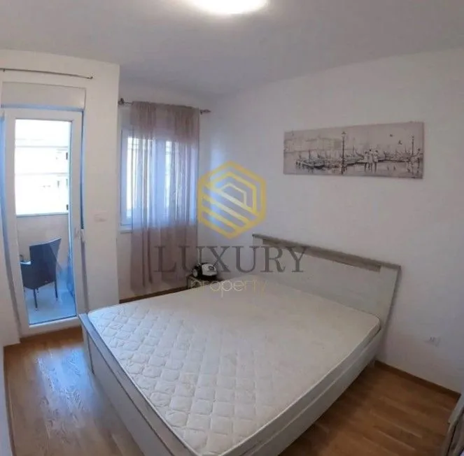 Rent, one bedroom apartment, 43m², City Kej, Podgorica