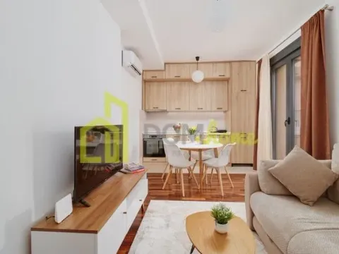 Prodaja, jednosoban stan, 50m², Kotor, Crna Gora - image 4