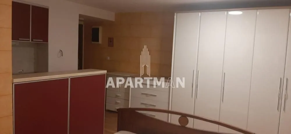 Rent, four bedroom apartment, 120m², Lekino Brdo, Voždovac Sve Podlokacije