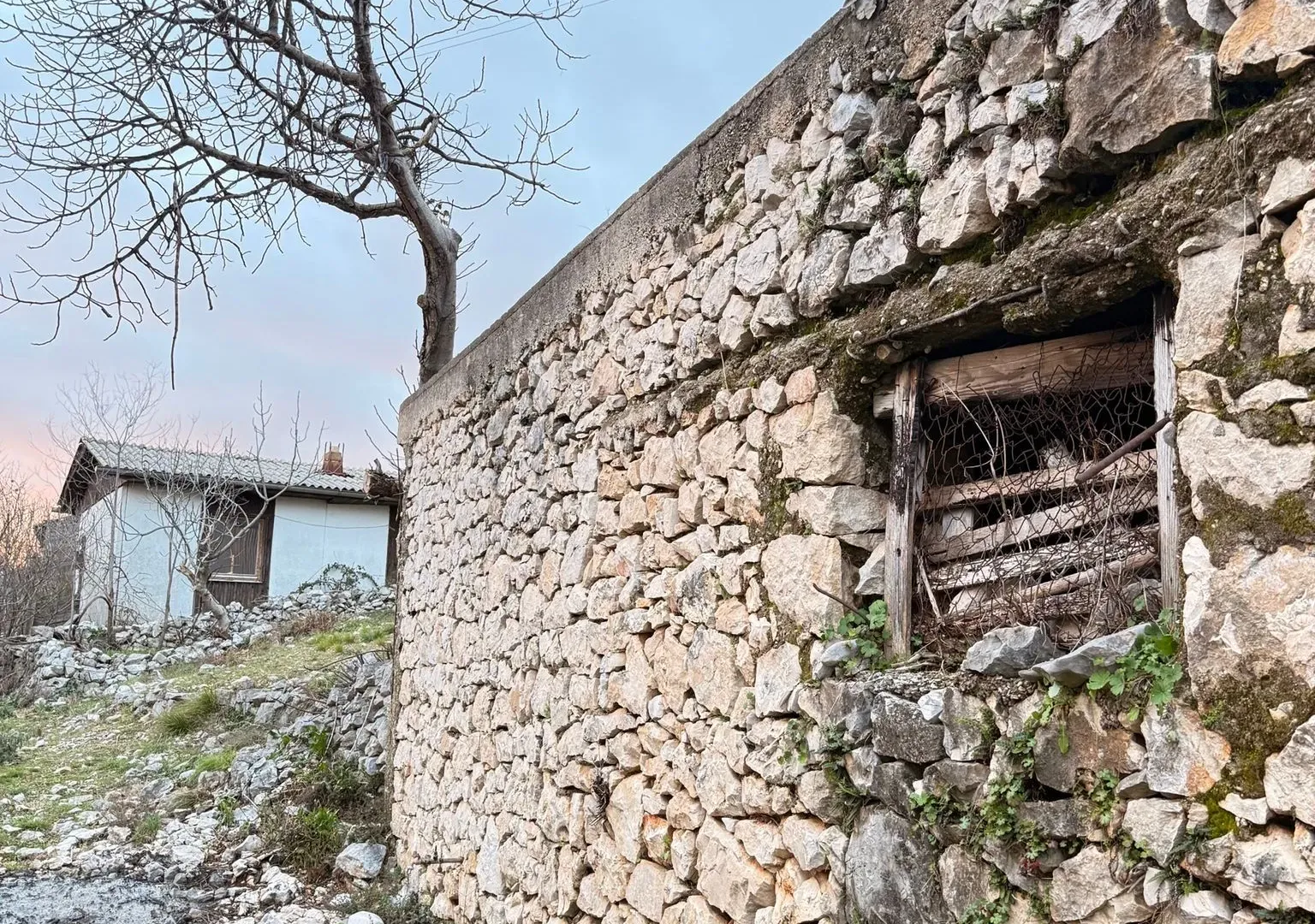 Sale, house, 90m², Velja Gorana, Bar