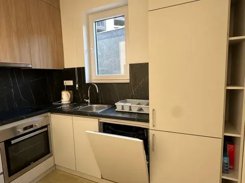 Prodaja, jednosoban stan, 41m², Bečići, Budva - image 5