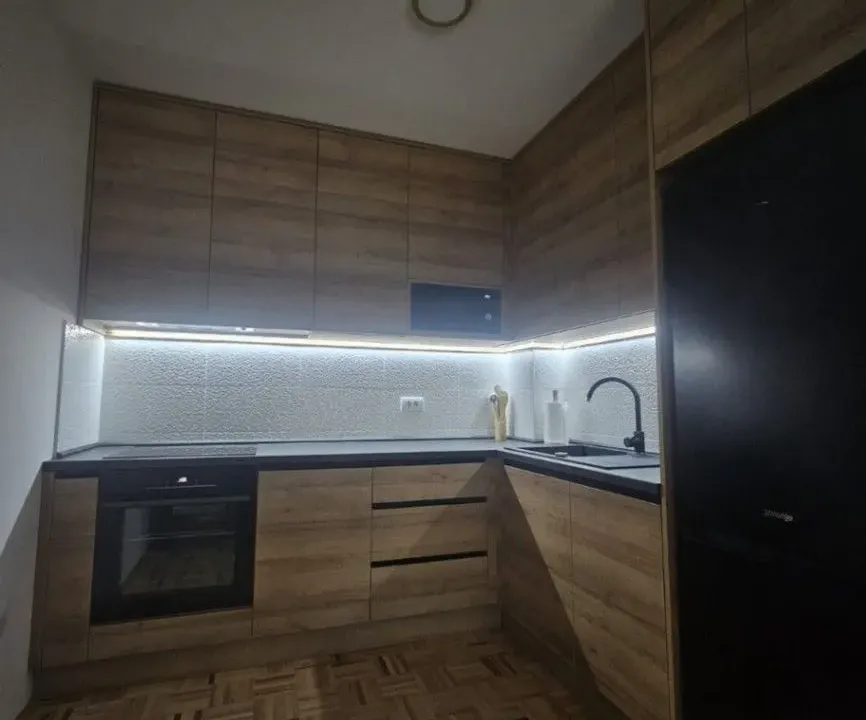 Prodaja, dvosoban stan, 45m², Lagator, Loznica