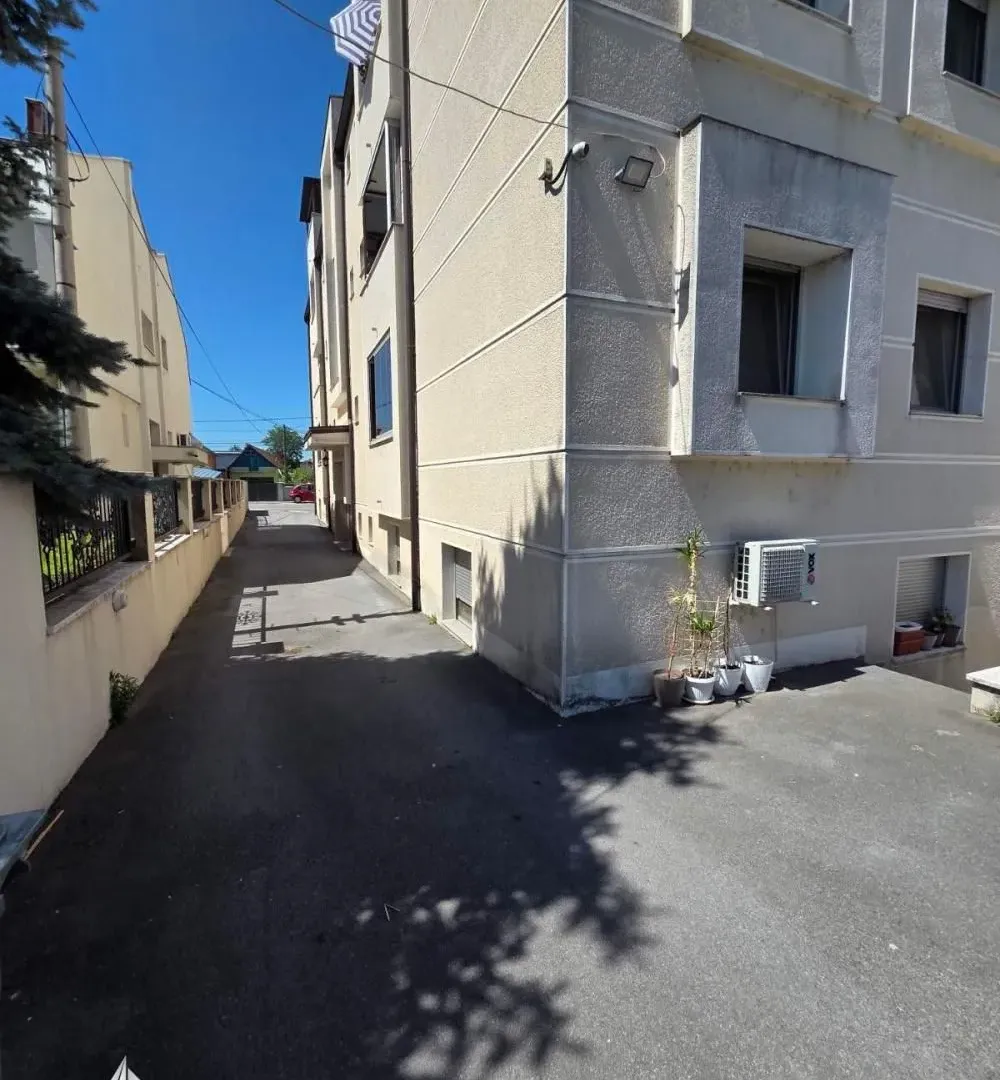 Prodaja, trosoban stan, 55m², Batajnica, Beograd