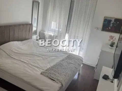 Izdavanje, stan, 120m², Centar, Novi Sad - image 2