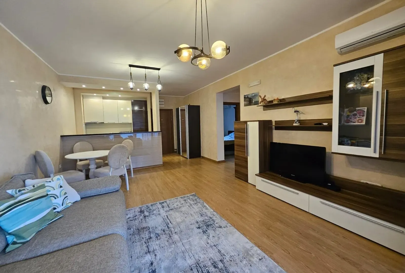 Prodaja, dvosoban stan, 68m², Bečići, Budva