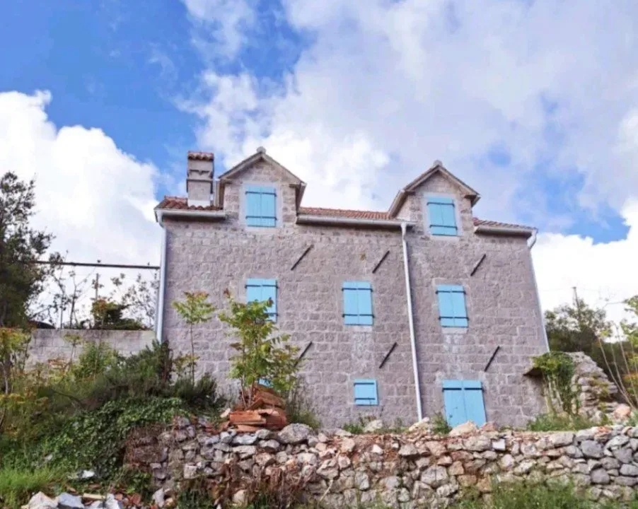 Sale, house, 132m², Zagora, Kotor