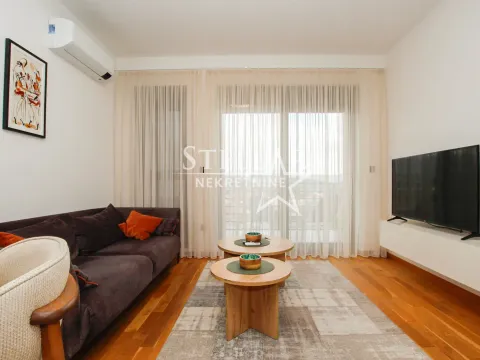 Rent, one bedroom apartment, 44m², Gorica C, Podgorica - image 1