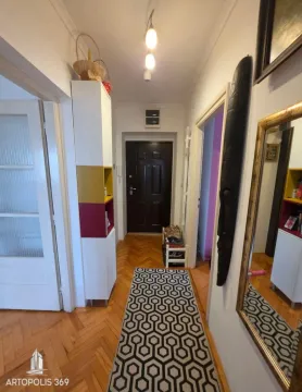 Prodaja, trosoban stan, 51m², Južni Bulevar, Vračar Sve Podlokacije - image 11