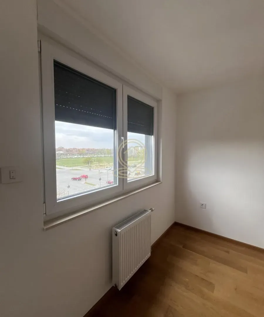 Prodaja, dvosoban stan, 58m², Bulevar Evrope, Novi Sad Sve Podlokacije