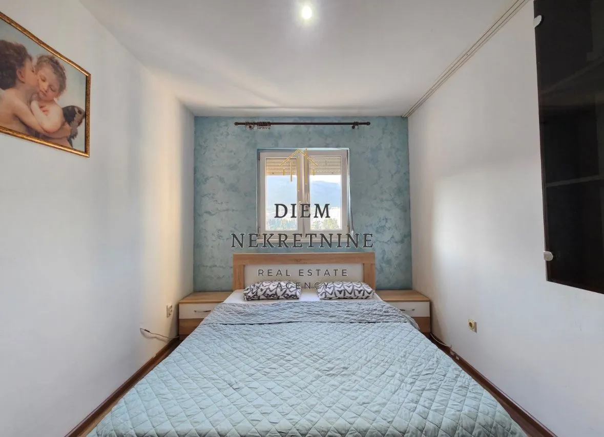 Izdavanje, jednosoban stan, 50m², Centar, Bar