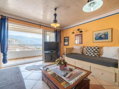 Prodaja, trosoban stan, 124m², Budva, Crna Gora - image 12