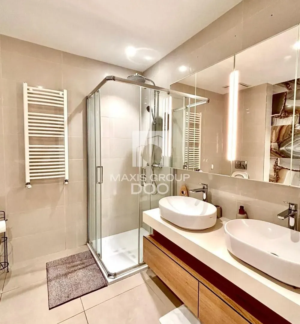 Sale, four bedroom apartment, 108m², Savski Venac, Beograd