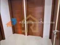Izdavanje,  poslovni prostor, 125m2, Savski Venac, Beograd