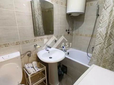 Rent, three bedroom apartment, 70m², Rotkvarija, Novi Sad Sve Podlokacije - image 7