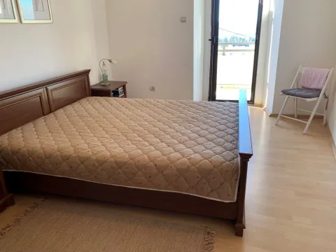 Rent, house, 70m², Tivat, Crna Gora - image 12