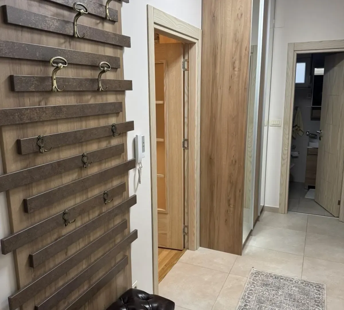 Rent, one bedroom apartment, 50m², Blok 9, Podgorica